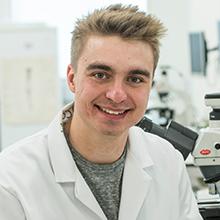 Thumbnail photo of Alex Simpson